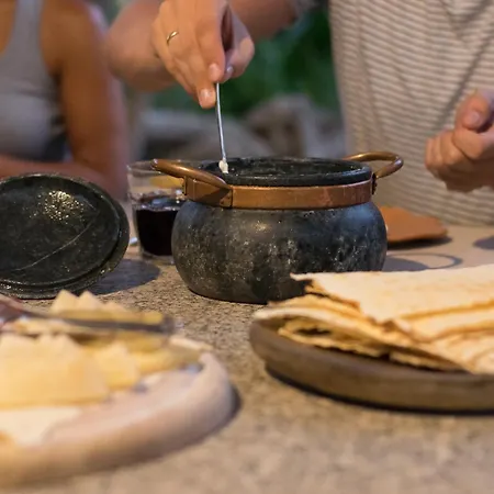 Isole Di Pietra Telti