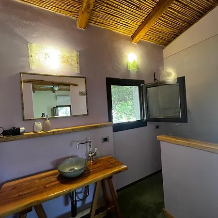 Bed and Breakfast Isole Di Pietra